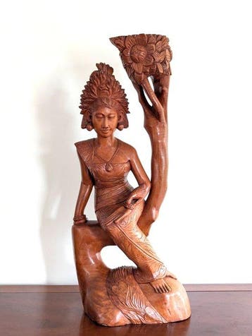 Vintage Balinese Hand-Carved Wooden Sculpture – Dewi Ratih