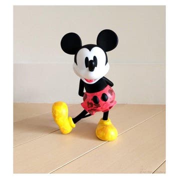 BAPE x Mickey Mouse 90th Anniversary Figure (Red Camo), Antiek en Kunst