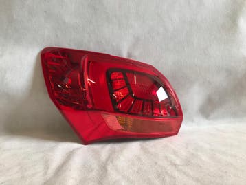 Kia Venga 2014-2018 achterlicht links LED Europa, Verzenden, Gebruikt