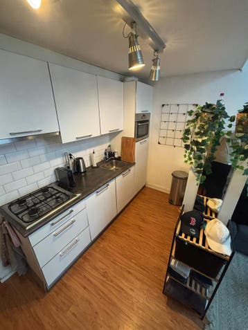 Te huur: Appartement Aweg in Groningen, Groningen, Groningen, Appartement