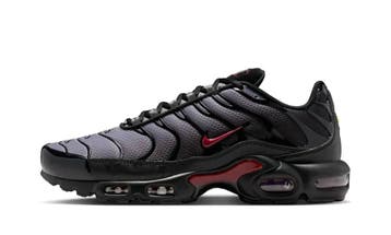Nike Air Max Plus Black Pencil Point Team Crimson, Nieuw