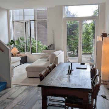 Kamer in Amsterdam gevonden voor €1300,- pm, 20 tot 35 m², Amsterdam