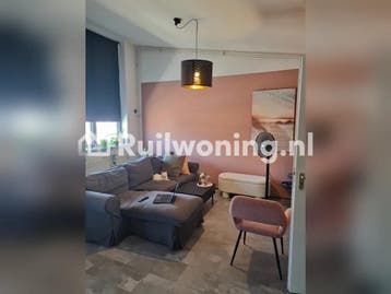 Mooi ruim apartement, ideaal voor starters (Den Helder)