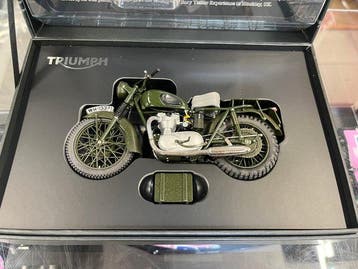 Corgi 1:12 - Model motorfiets - Triumph TR6 Trophy - 1966, Nieuw