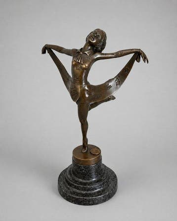 sculptuur, Elegante Art Deco danseres - 25.4 cm - Brons,