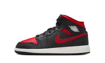 Jordan 1 Mid Black Summit White Varsity Red (GS), Nieuw
