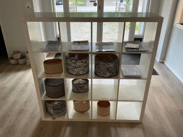 Online veiling: Vakkenkast 149x40x149 cm, Nieuw