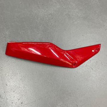 Ducati Supersport Fairing RH red (rear) - 48230092A, Ophalen of Verzenden, Gebruikt