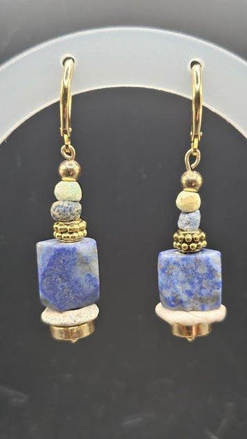 Oud-Romeins, Keizerrijk Faience Oude parels worden gebruikt