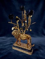 Kaarsenhouder - Hars, Metaal - Gouden kroonluchter Leeuw, Antiek en Kunst