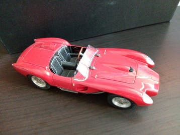 CMC 1:18 - Modelauto - Ferrari Testa Rossa - 250/1958, Nieuw