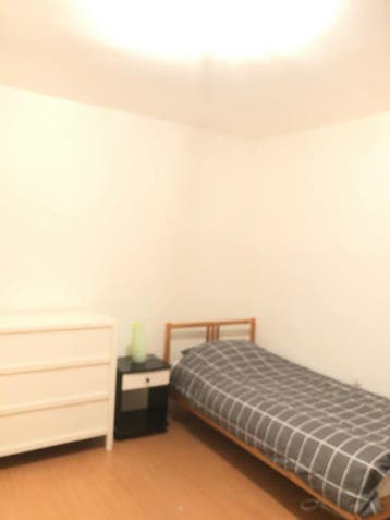 Eigen Kamer aan Mathenesserdijk, Rotterdam, Huizen en Kamers, Kamers te huur, 50 m² of meer, Rotterdam