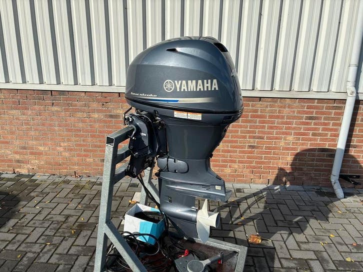 Groot aanbod gebruikte / nieuwe motoren Yamaha Honda Suzuki, Watersport en Boten, Buiten- en Binnenboordmotoren, Buitenboordmotor