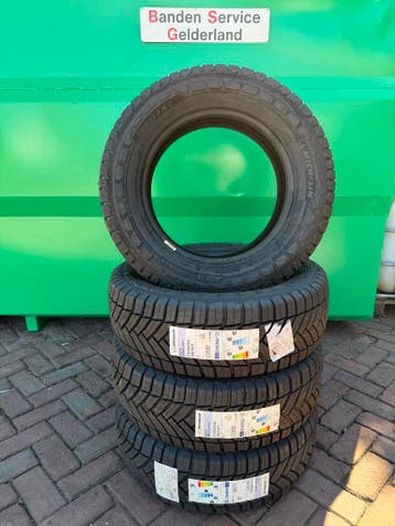 Michelin All Season 215 65 16c Bus banden gratis montage, Auto-onderdelen, Ophalen, 16 inch, Nieuw, All Season