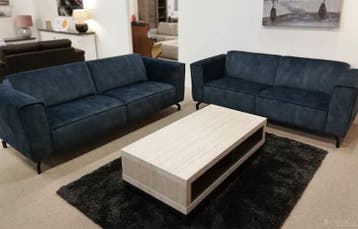 Bankstel Wolvega - rechte banken, Nieuw, Stof