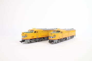 Märklin H0 - 37610/49610 - Dieselelektrische locomotief (2), Hobby en Vrije tijd, Modeltreinen | H0, Nieuw
