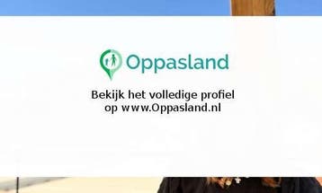 Ik ben Melanie, 25 jaar oud en ik zoek oppaswerk in Doeti...