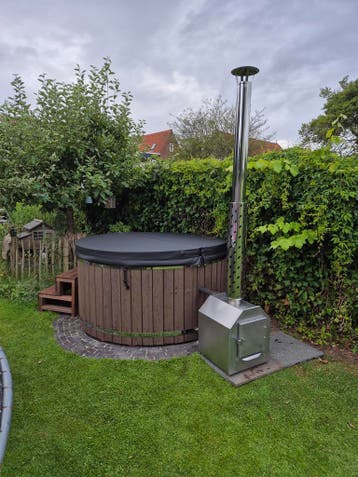 Hottub, de beste kwaliteit en de goedkoopste van het land, Ophalen of Verzenden, Nieuw, Trap, Vast
