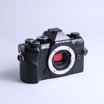 OM System OM-5 Mark II Body Zwart Occasion M5344, Ophalen of Verzenden, Nieuw