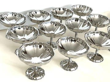 Twaalf prachtige ijscoupes - Dessertservies - Elegant design