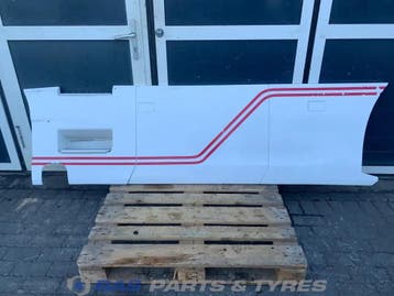 Sideskirt Set Scania R-Serie NextGen 2338003, Ophalen, Gebruikt, Scania, Carrosserie en Plaatwerk