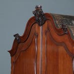Dubbel gebogen kabinet in prachtige oude kleur 18e eeuws No;, Antiek en Kunst, Ophalen of Verzenden