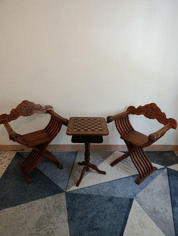 Bordspel - 3-piece Italian Renaissance Revival Savonarola