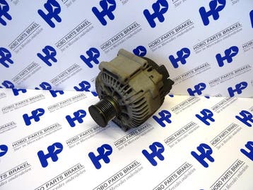 Dynamo A 642 154 0402 - 180A, Ophalen of Verzenden, Gebruikt, Mercedes-Benz