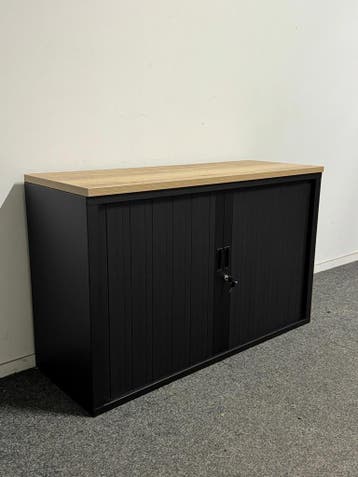 Nieuwe Roldeurkast V Serie - NIEUW - 74x120x43 - Zwart met z, Werkplek, Ophalen of Verzenden, Gebruikt, Kast