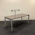 bureau 180x80 cm, hoogte verstelbaar, vv dubbele monitorarm,, Ophalen of Verzenden, In hoogte verstelbaar, Gebruikt