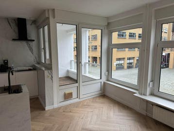 Te huur: Appartement Schouwburgplein in Hengelo, Huizen en Kamers, Huizen te huur, Hengelo, Overijssel, Appartement