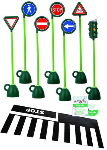 Village 6 street signs H= 128 cm + 1 traffic light+Zebra+DVD, Ophalen of Verzenden, Nieuw, Overige merken
