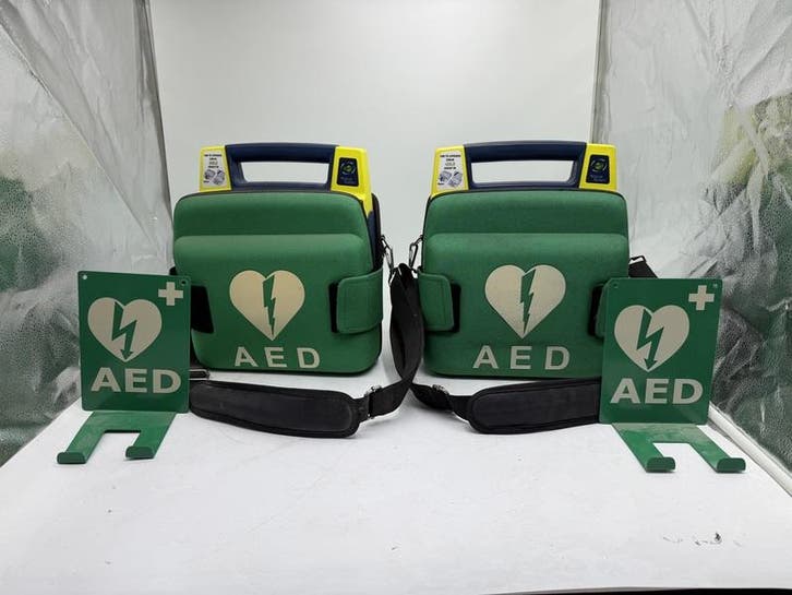 2x AED, Cardiac Science / AIVIA, Powerheart AED G3, Diversen, Verpleegmiddelen