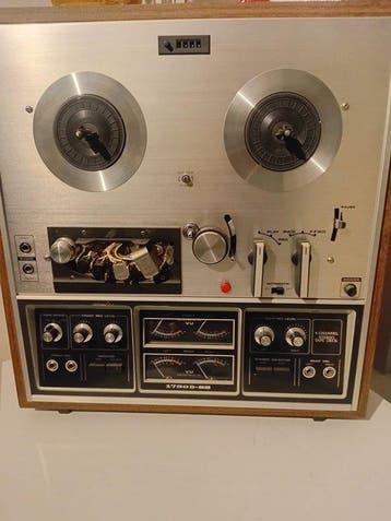 Akai - 1730D-SS Reel-to-reel deck 18 cm, Nieuw