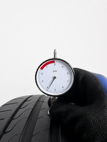 2X 215/45 R18 ZOMER - €150 INCL. GRATIS MONTAGE, Ophalen, 18 inch, Band(en), Personenwagen