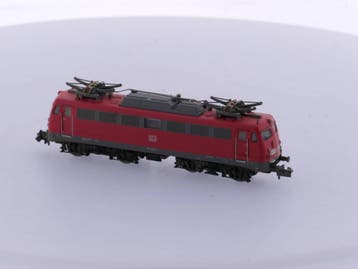 Schaal N Minitrix 16108 elektrische locomotief 110 426-4..., Ophalen of Verzenden, Gebruikt, Gelijkstroom, Locomotief