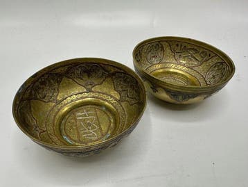 Kom (2) - Zilver, Koper, Messing - 2 kommen uit het Mid-Oost