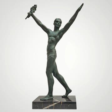 J. Darcourt - CHIPARUS - H. 66 cm - sculptuur, Le vainqueur