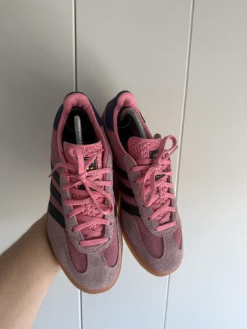 Adidas Gazelle – Roze/Zwart – Maat 39, Adidas, Ophalen of Verzenden, Sneakers of Gympen, Roze