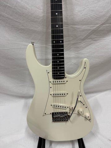 Lintage Guitars - STR-03-VT (ST-Style, Vintage White) - -, Nieuw