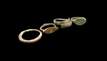 Viking periode Brons Versierde ringen - 22 mm (Zonder