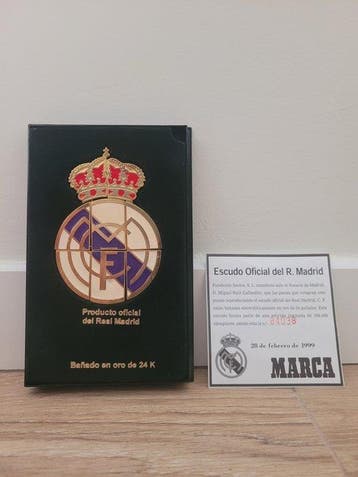 1999 - 24 K Gouden Schild Real Madrid Club de Fútbol, Nieuw