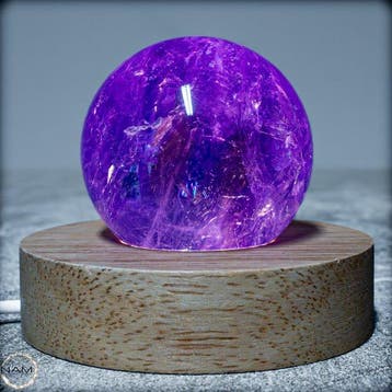 Natuurlijke topkwaliteit amethist Sphere- 201.54 g