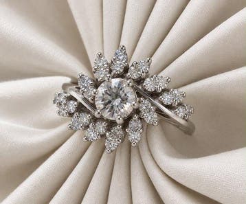 Ring - 18 karaat Witgoud - 0.90ct. tw. Diamant (Natuurlijk), Nieuw