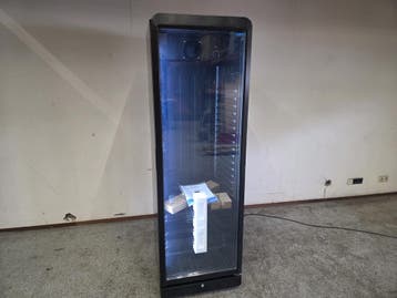 Saro GTK 388 Koelkast met Glazen Deur - B60 x D59 x H188 cm, Witgoed en Apparatuur, Gebruikt