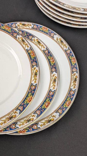 Charles Ahrenfeldt - Limoges - Tafelservies (12) - Porselein