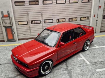 Solido 1:18 - Modelauto - BMW E30 M3 Evolution (1988) Custom, Nieuw