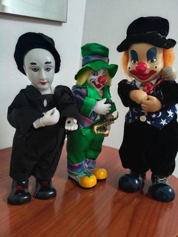 Automaton - 1980-1990 - Clown Muzikale Poppetjes