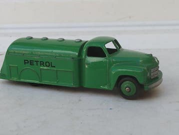 Dinky Toys 1:48 - Model vrachtwagen - First Original Issue -, Nieuw