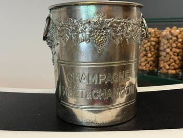 Moët & Chandon - Champagne koeler - Metaal - Antieke
